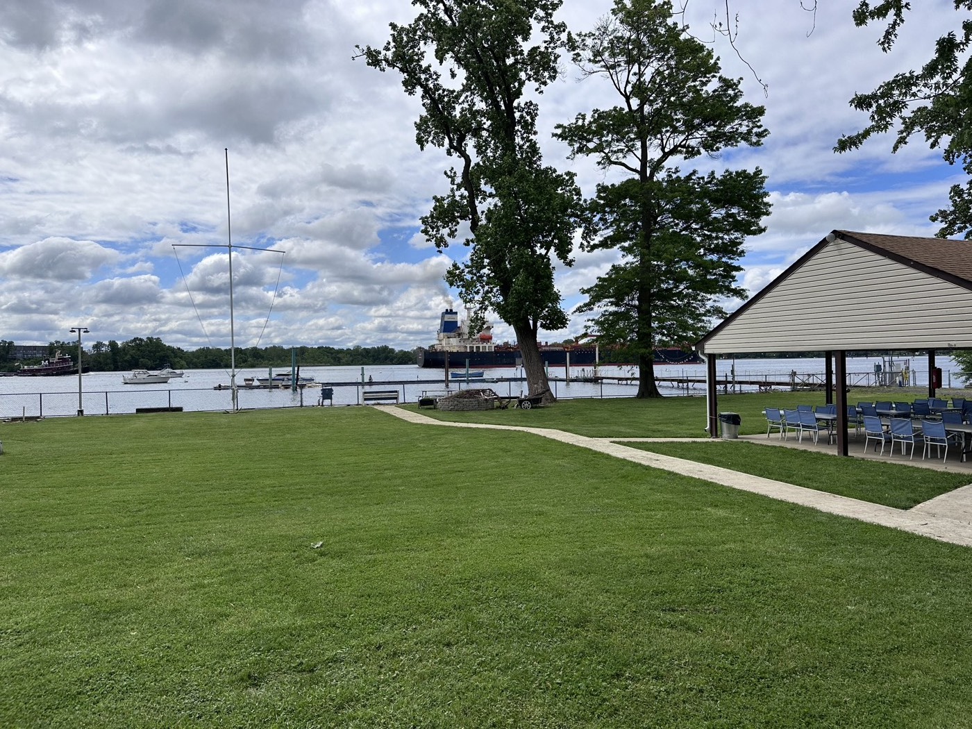 The waterfront lawn and pavilion at the Pennsylvania Yacht Club